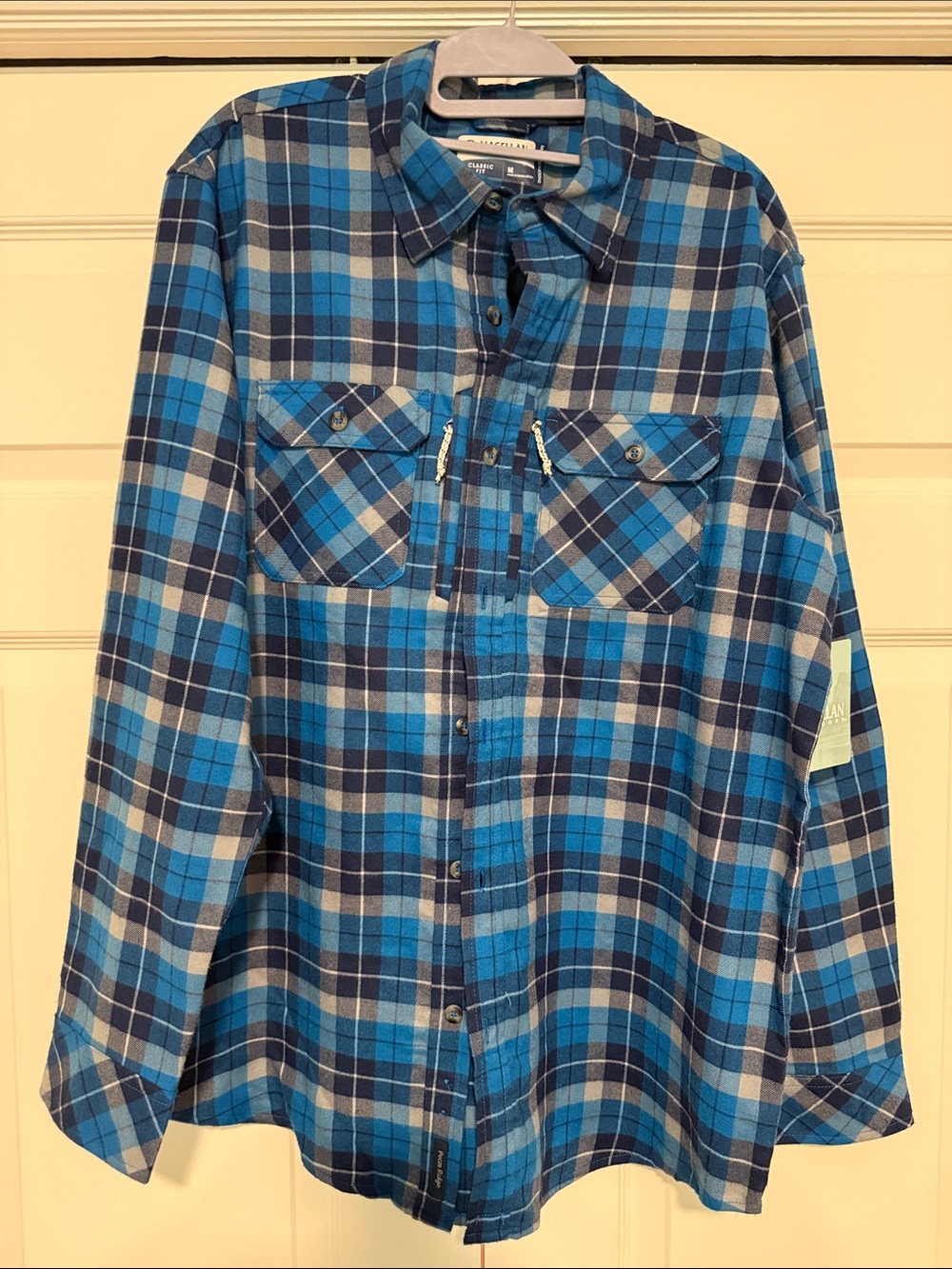 Magellan Outdoors Blue Navy heavy Plaid Button-Down Shirt